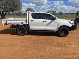 2019 Toyota Hilux SR Diesel - picture0' - Click to enlarge