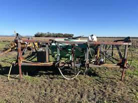 16m Boom Spray w/ 1200L Tank - picture1' - Click to enlarge