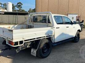 Toyota Hilux 8 GEN - picture2' - Click to enlarge