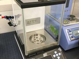 Mettler Toledo Analytical Balance - picture0' - Click to enlarge