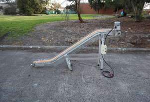 Bett Motorised Narrow Slat Belt Incline Conveyor - 2m long