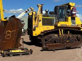 Komatsu D275AX-5EO - picture0' - Click to enlarge