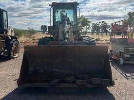 Caterpillar 930G - picture0' - Click to enlarge