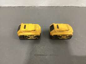 DeWalt 18V batteries - picture0' - Click to enlarge