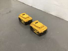 DeWalt 18V batteries - picture1' - Click to enlarge