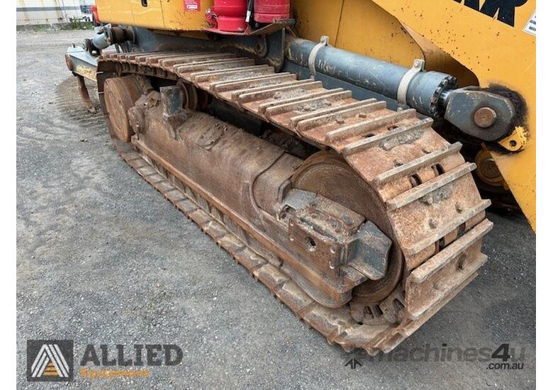 caption 2014 LIEBHERR LR634 CRAWLER LOADER
