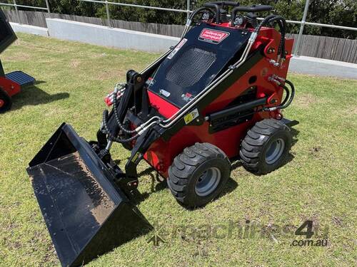 NEW EXEQ HT380 MINI SKID STEER LOADER