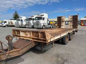 1997 Freightmaster PT2 Tandem Axle Beaver Tail Plant Trailer - picture0' - Click to enlarge