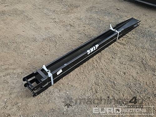 Unused GIYI 7' Forklift Extension Rod 