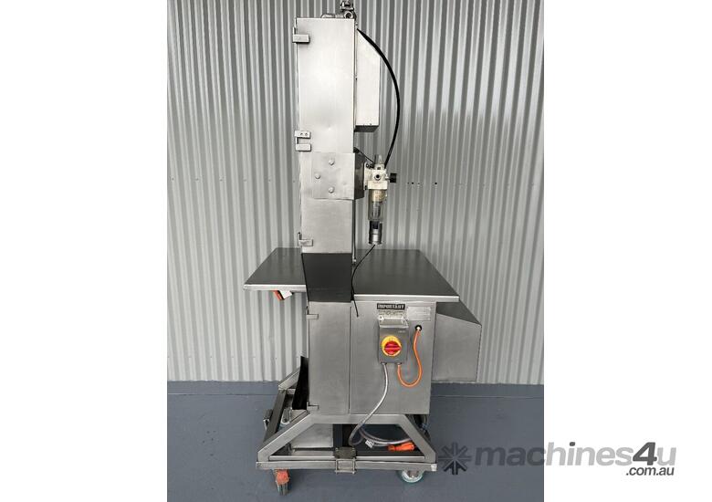 caption Bandsaw Thompson Blade stop T400