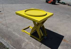 Maverick 1000kg Scissor Lift Table with Turntable - 1500 x 1300mm