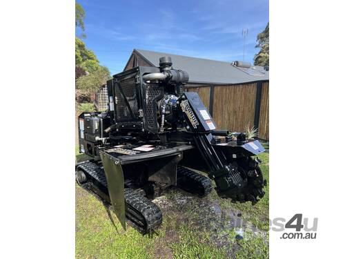 Bandit SG75 stump grinder and trailer