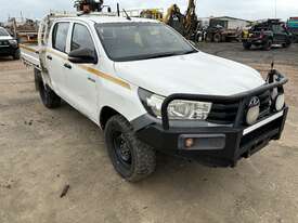 *UNRESERVED* 2015 Toyota Hilux 4WD Dual Cab Utility - Mine Spec - picture0' - Click to enlarge