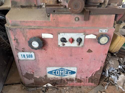 caption Comec TR500 Metal Lathe