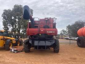 2010 CASE IH 7088 HARVESTER  - picture2' - Click to enlarge