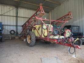 Hardi Boom Spray - picture0' - Click to enlarge