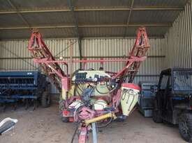 Hardi Boom Spray - picture0' - Click to enlarge