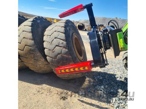 caption Powertech Tyre Handler 3000 - The Ultimate Solution for Optimizing Tyre Handling Operations!