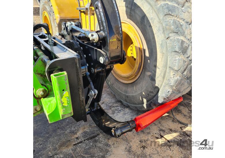 caption Powertech Tyre Handler 3000 - The Ultimate Solution for Optimizing Tyre Handling Operations!
