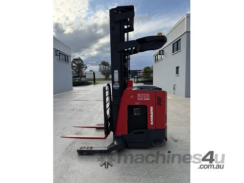 caption Toyota Raymond Forklift