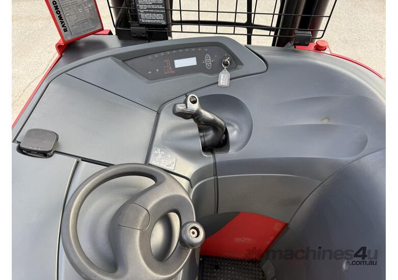 caption Toyota Raymond Forklift