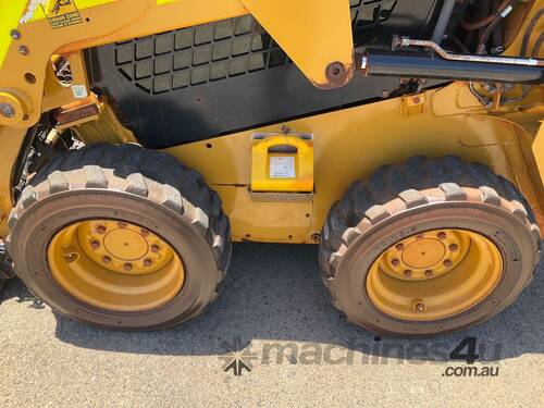 2021 Caterpillar 232D Wheeled Skid Steer