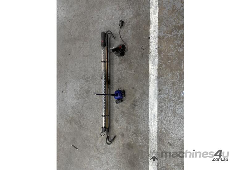 caption 3 x LED Work Lights