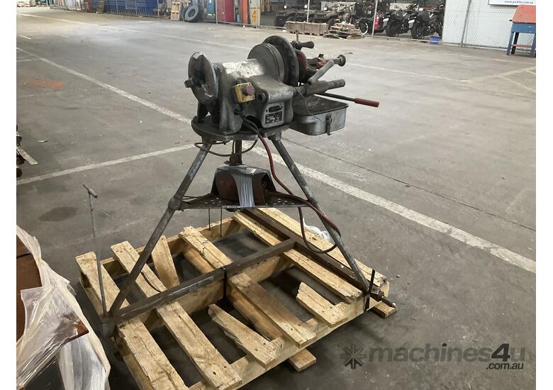 Power Drive Threading Machine