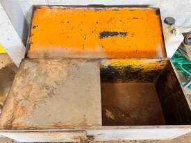 HEAVY DUTY TOOLBOX - picture0' - Click to enlarge