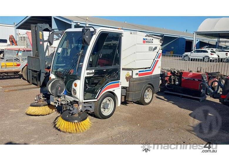 caption Dulevo 850dk