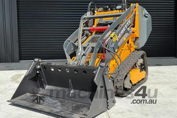 2025 Updated Derette DRT450 Mini Loader, 23HP Honda GX690 Engine, Tracks, 350kg Lift Capacity