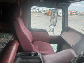 2005 Kenworth K104 Prime Mover Sleeper Cab - picture1' - Click to enlarge