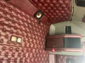 2005 Kenworth K104 Prime Mover Sleeper Cab - picture2' - Click to enlarge