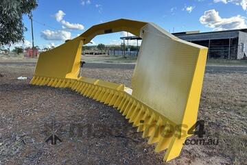 GESSNER 26FT WALK IN STICK RAKE - BRAND NEW