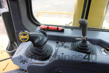 Komatsu 2016   D275AX-5E0