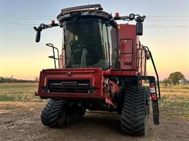 2020 CASE IH 8250 Suspended Tracks Header - picture0' - Click to enlarge