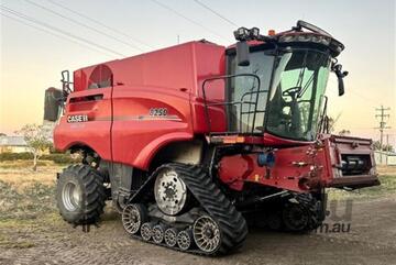 2020 CASE IH 8250 Suspended Tracks Header