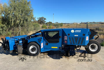Weiss McNair 2850 Sweeper Horticulture Harvester Harvester/Header