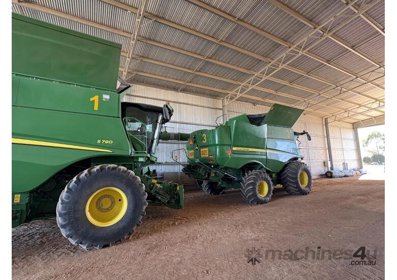 John Deere S790 Combine Harvester