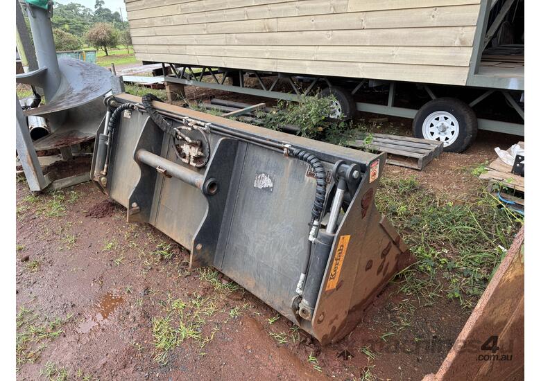 MRT-2550 rotating telehandler