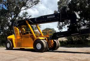 Omega Reach Stacker -   RS65