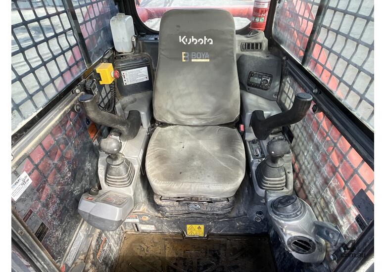 caption 2020 Kubota SVL-75-2 Tracked Skid Steer Loader