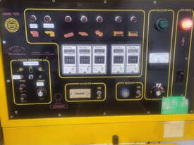 Horizontal Flow Wrap - picture1' - Click to enlarge