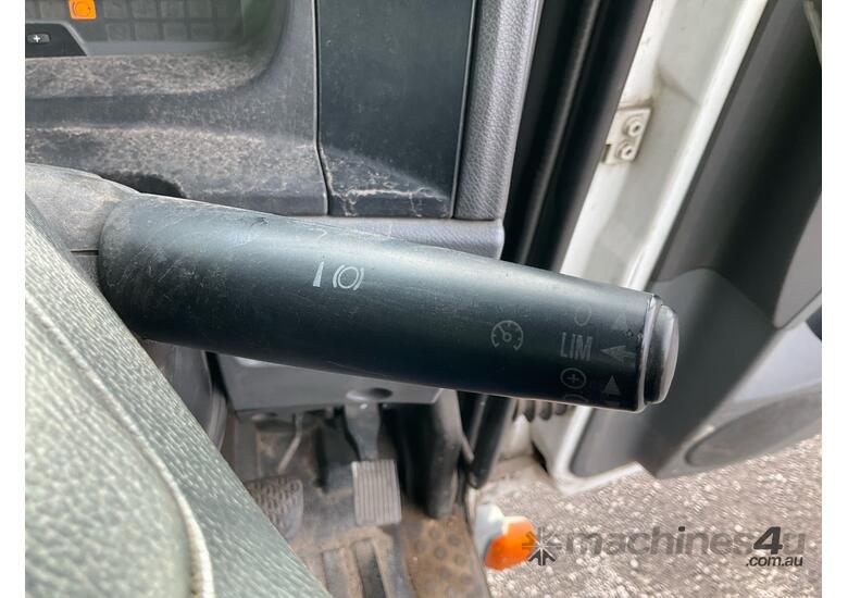 caption 2008 Mercedes Benz Atego 2328 Table Top (Day Cab)