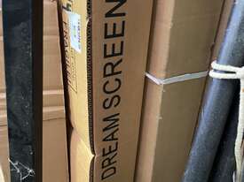3 X Projector Screens 100-125in - picture2' - Click to enlarge