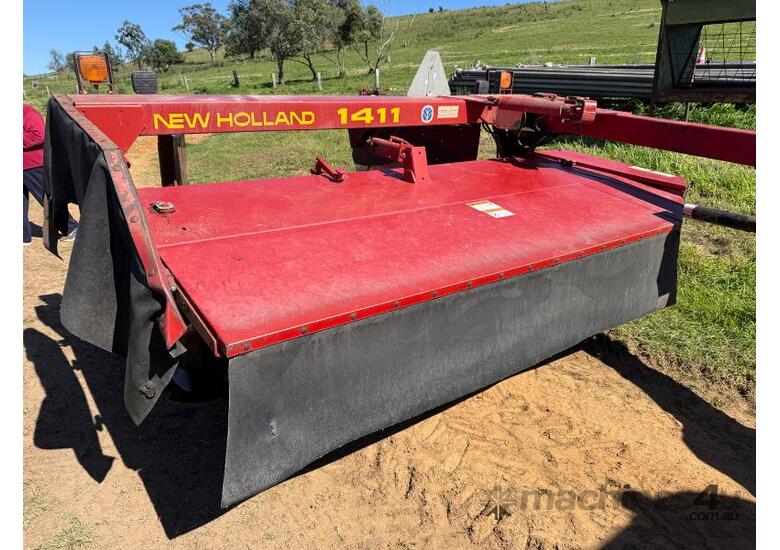 New Holland 1411 Discbine Mower Conditioner 