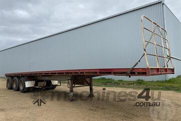 Barker   41ft Tri Axle Semi Barker   41ft Tri Axle Semi