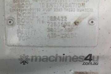 1980 Isuzu 422 Series Fuel Tanker Day Cab