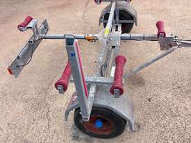 2006 Little Bulldog Folding Trailers Boat Trailer - picture2' - Click to enlarge