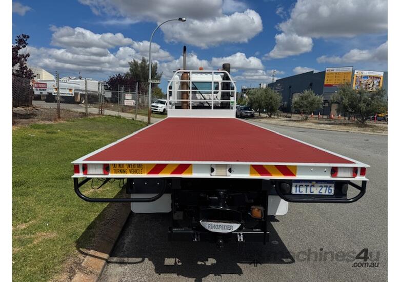 Truck Tray Truck Mitsubishi Fuso 8x4 2007 405HP 100145km 18 speed air 1CTC276 SN1804